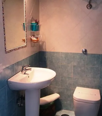 Lady-b לינה וארוחת בוקר נאפולי