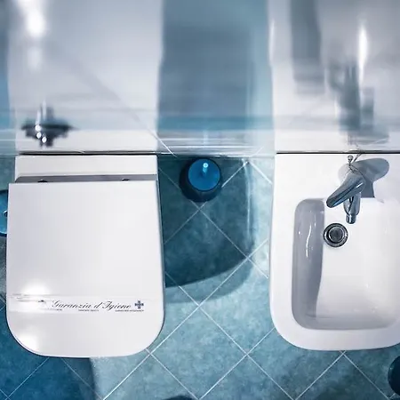 לינה וארוחת בוקר Lady-b 2*