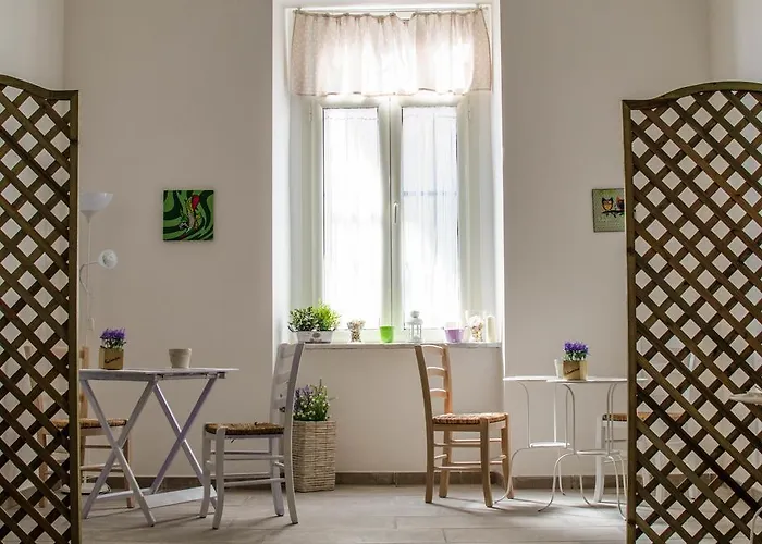 Bed & Breakfast Lady-b 2*