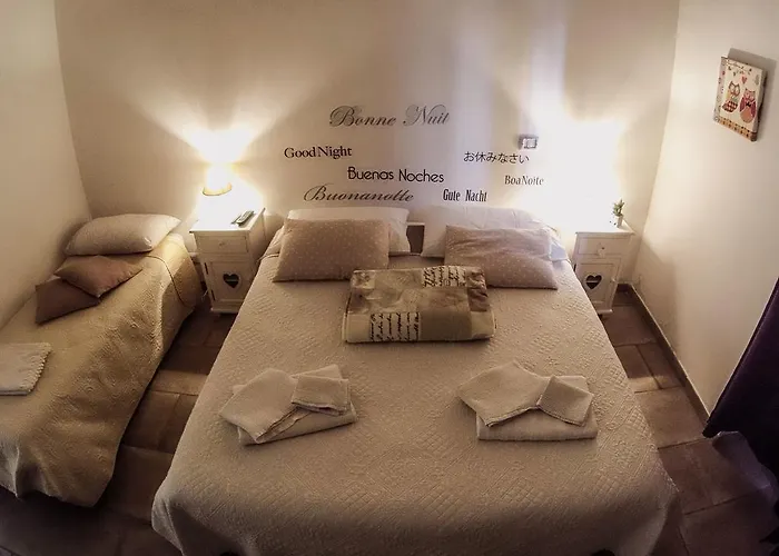 Bed & Breakfast Lady-b