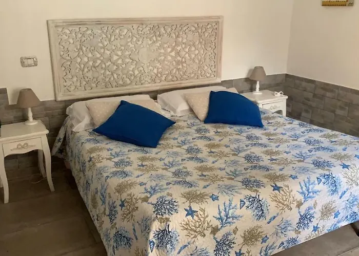 Lady-b 2* Νάπολη